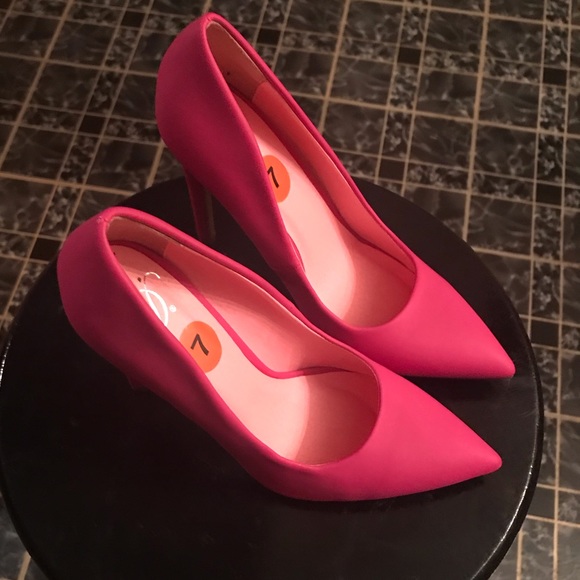Pink Pumps 💖💖💖💖💖 - Picture 4 of 6